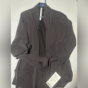 NWT Ribbed Softstreme Belted  Wrap size 12